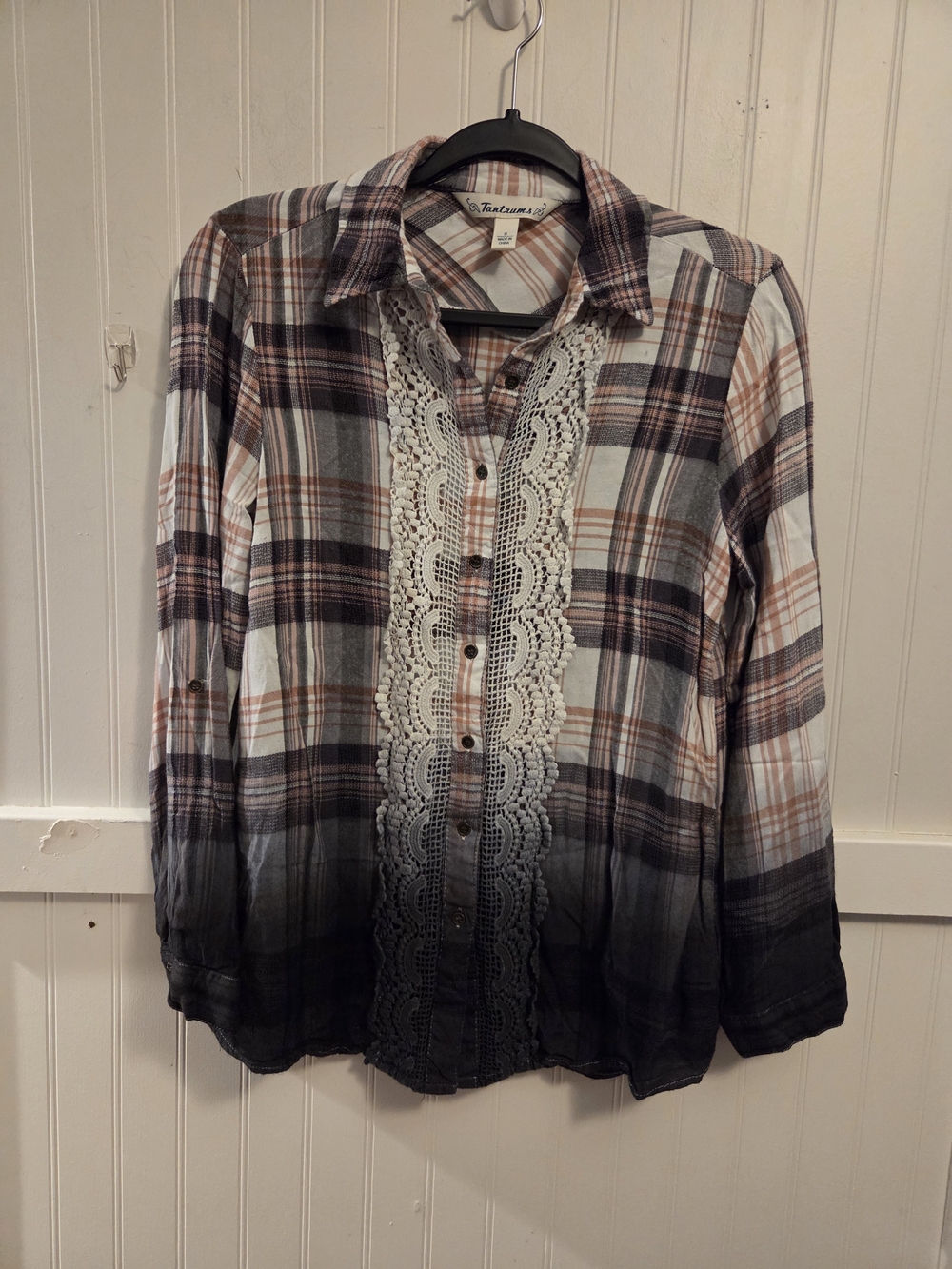 Tantrums Plaid Button-Down with Lace Trim- Ombre Bottom Size Small